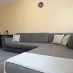Apartament Base Warna
