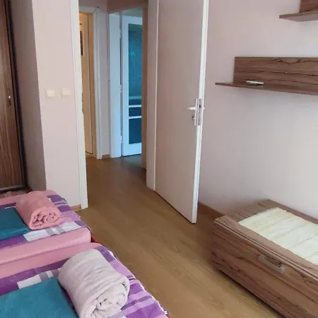 Apartman Base