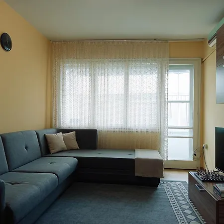 Apartament Base *
