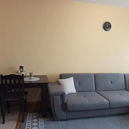Apartament Base